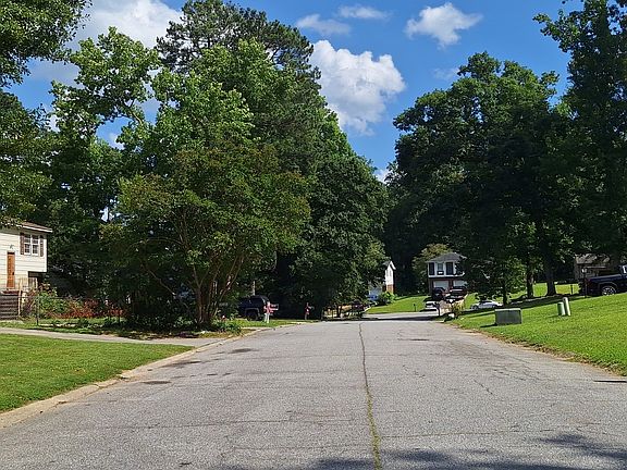 4th image of 10654 Eagle Dr