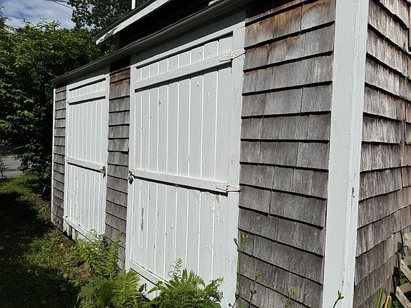 3rd image of 86 Underwood Road