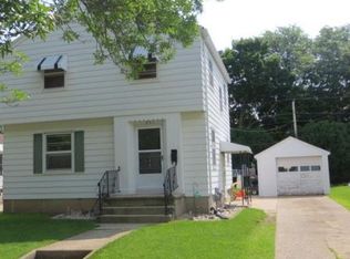 241 McKinley St, Fond Du Lac, WI 54935