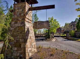 515 Overlook Mountain Dr, Suwanee, GA 30024