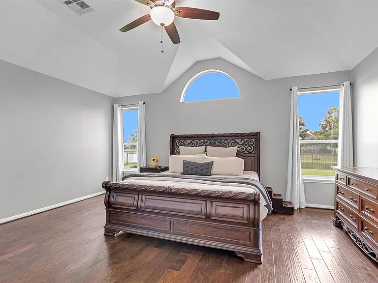 3002 E Lake Falls Cir — Photo 25
