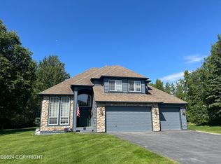 11251 E Equestrian St, Palmer, AK 99645