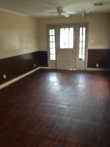 2nd image of 111 Price St