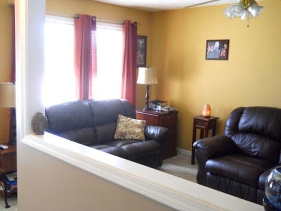 4th image of 2435 Sullivan Ct