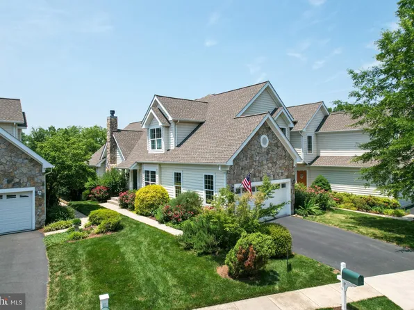 19885 Naples Lakes Ter, Ashburn, VA 20147