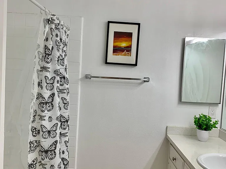 3405 Valencia Hill Dr — Photo 15
