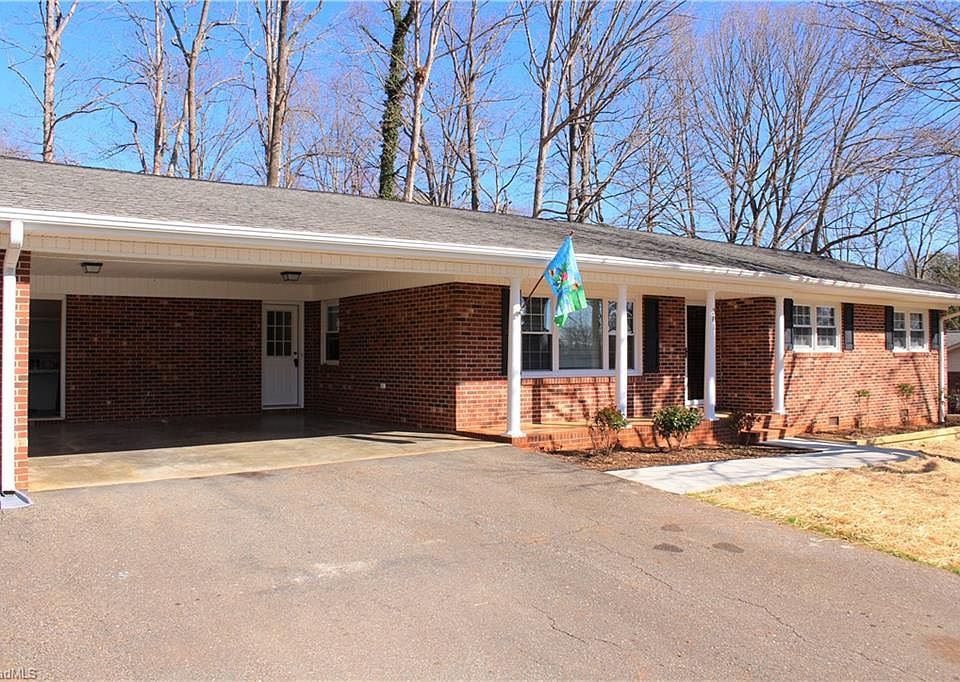 1st image of 381 Dudley Ave