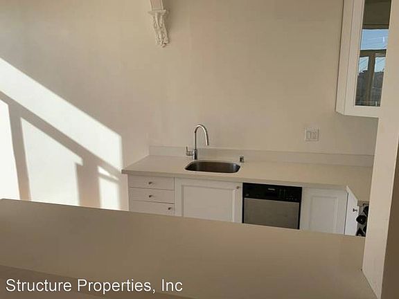 5th image of 402 Haight St #3