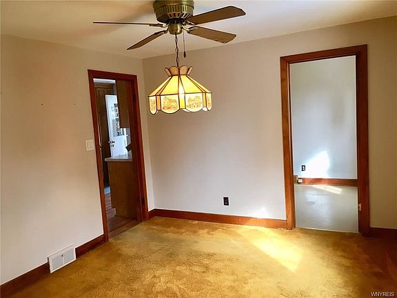5th image of 1617 Baxter Ave