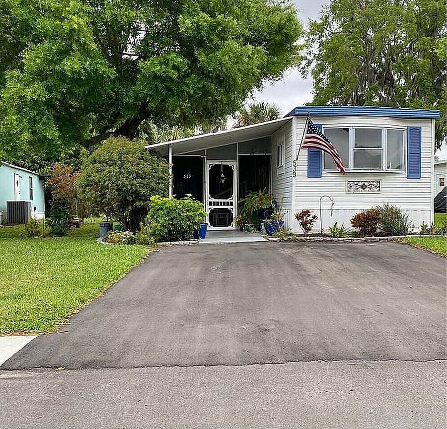 Primary listing photo