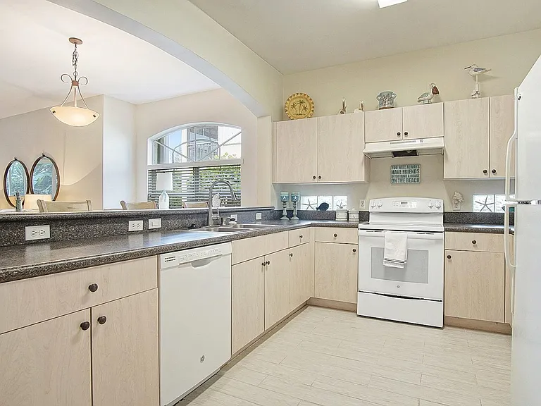 503 Southstar Dr #503 — Photo 6