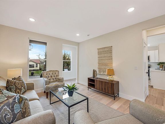 4th image of 3824 Odin Ave
