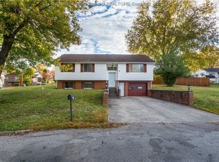 2935 Thomas Ave, Huntington, WV 25705