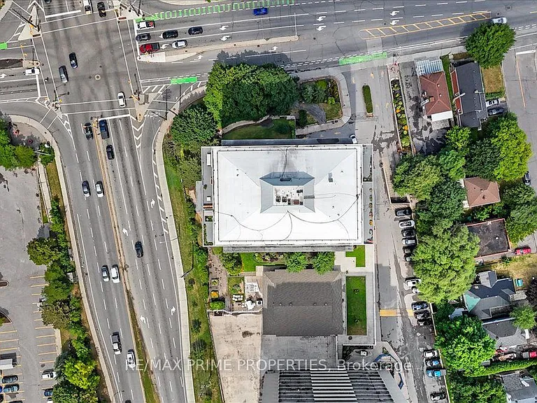 158 McArthur Ave #209 — Photo 33