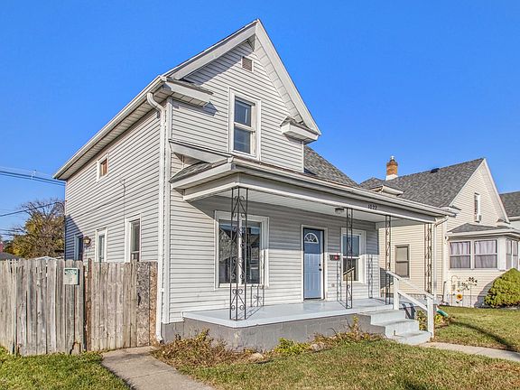 3rd image of 1022 W 7th St