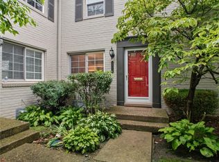 1716 Graefield Rd #47, Birmingham, MI 48009