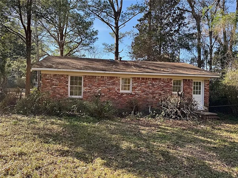 1728 Tew Dr — Photo 15