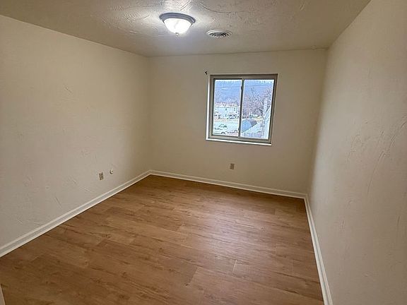 4th image of 2204 Constitution Blvd APT 203