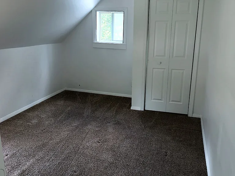312 N Forbes St — Photo 7