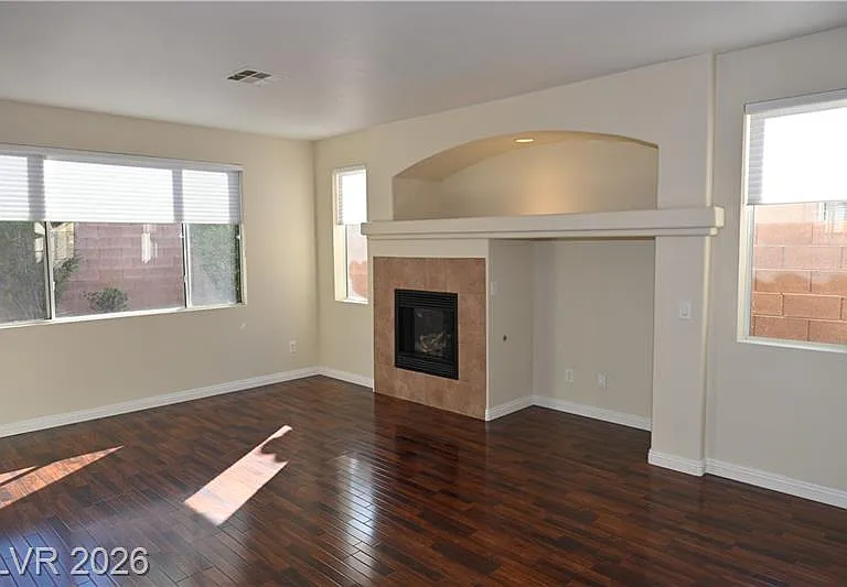 1413 Desert Hills Dr — Photo 32