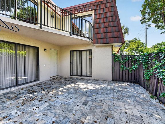 3rd image of 8558 Boca Rio Drive