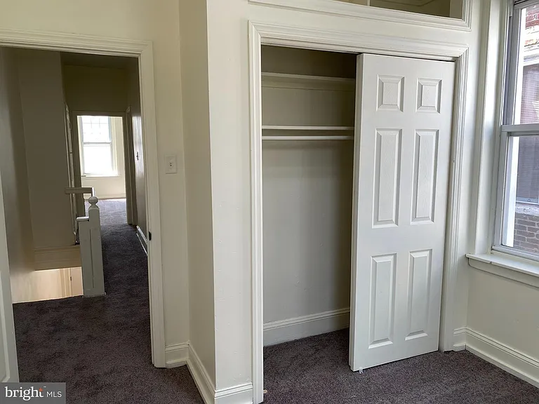 823 N Hutton St — Photo 17