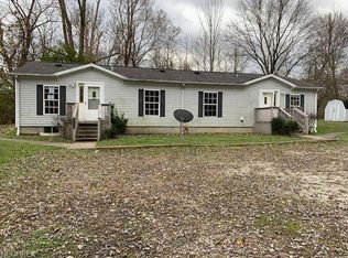 1247 Dillon Rd, Mansfield, OH 44906