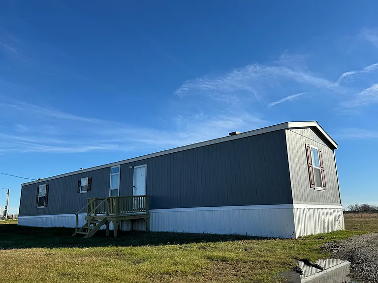 4781 FM 2874 — Photo 14
