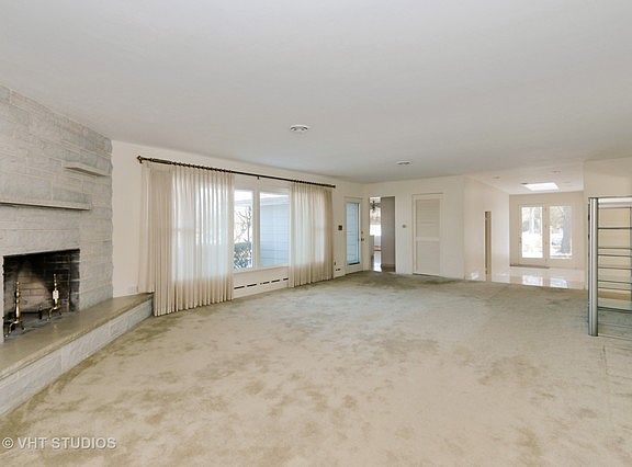 3rd image of 2134 Ash St