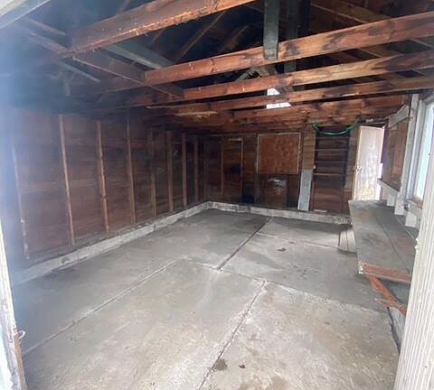 2nd image of 2717-2719 Grand St