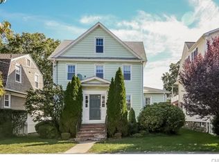 7 Connecticut Ave, Greenwich, CT 06830