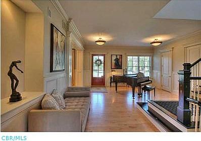 2nd image of 7409 Milton Ct
