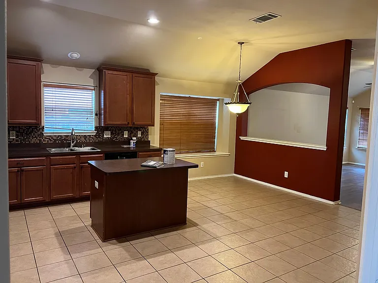 6300 Spring Ranch Dr — Photo 23