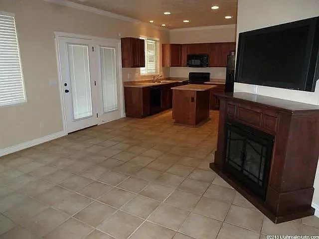 11769 S Shadow View Ln — Photo 6