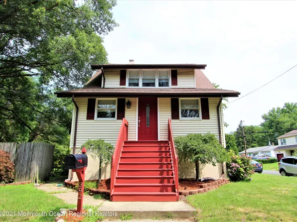392 Thompson Ave, Middletown, NJ 07748