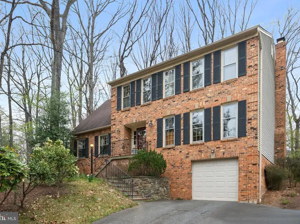 11506 Purple Beech Dr, Reston, VA 20191