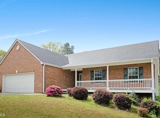 396 Plantation Ridge Ct, Loganville, GA 30052