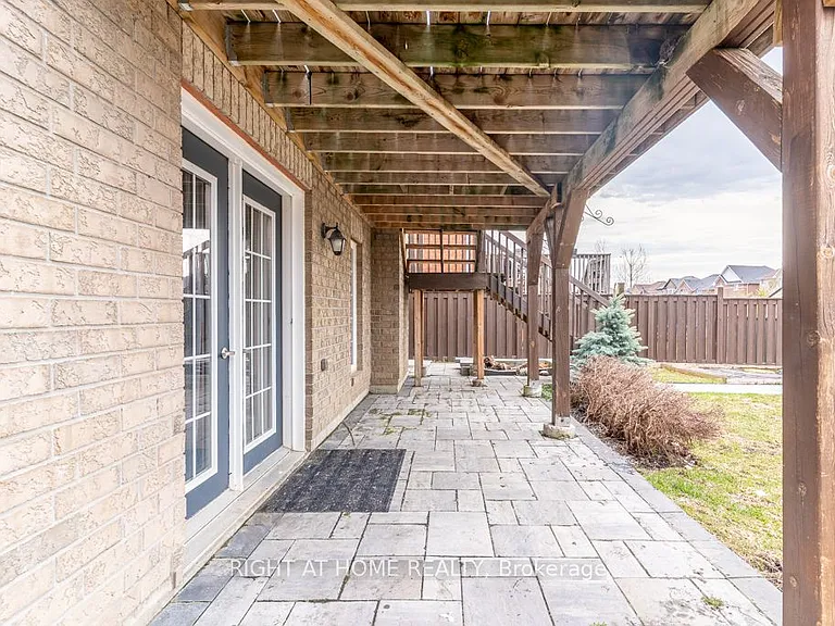 1373 Hunter St #BASEMENT — Photo 4