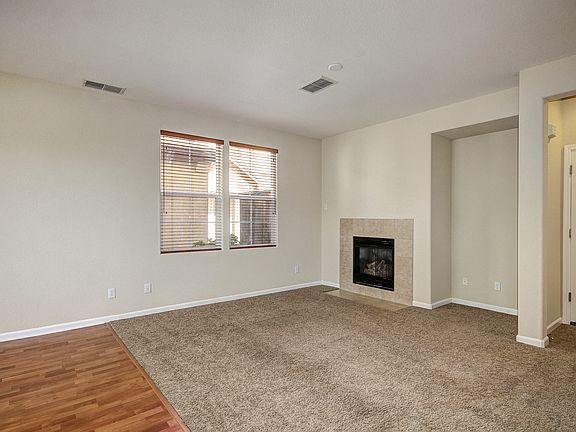 4th image of 9197 Cortina Cir