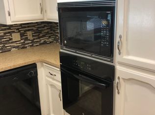 320 E Lester Ave, Fresno, CA