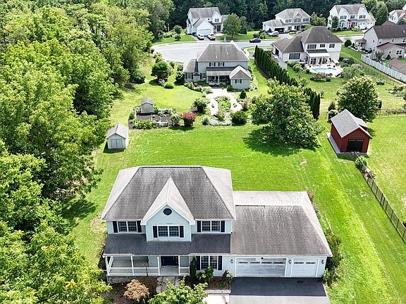 2nd image of 6312 Aston Ct