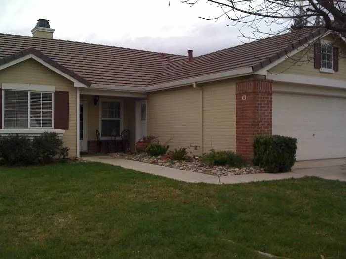 944 Gotland Ct photo 1