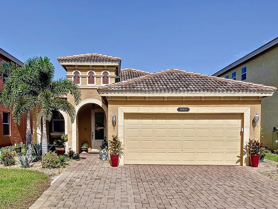 1st image of 20610 W Silver Palm Dr