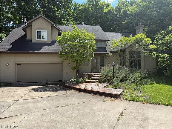 5th image of 5755 Logan Arms Dr