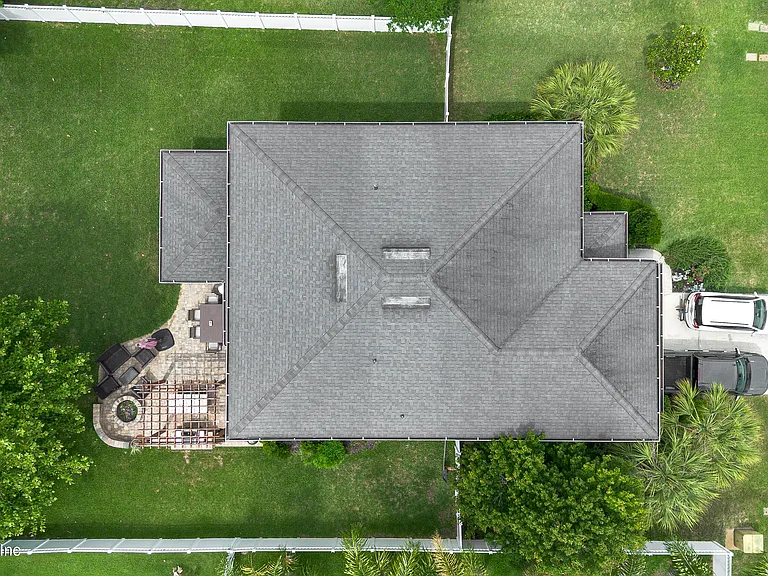 705 W Kings College Dr — Photo 4