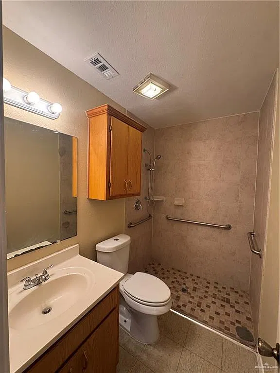 2 bed, 1.0 bath, 800 sqft, $650 — Photo 4