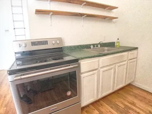 Rented by Highline Residential | media 8