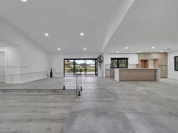 3352 Lakeview Blvd, Delray Beach, FL 33445