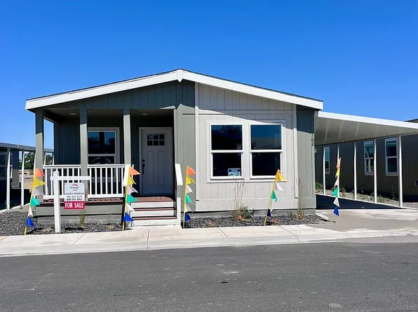 845 E Diagonal Rd #162, Hermiston, OR 97838