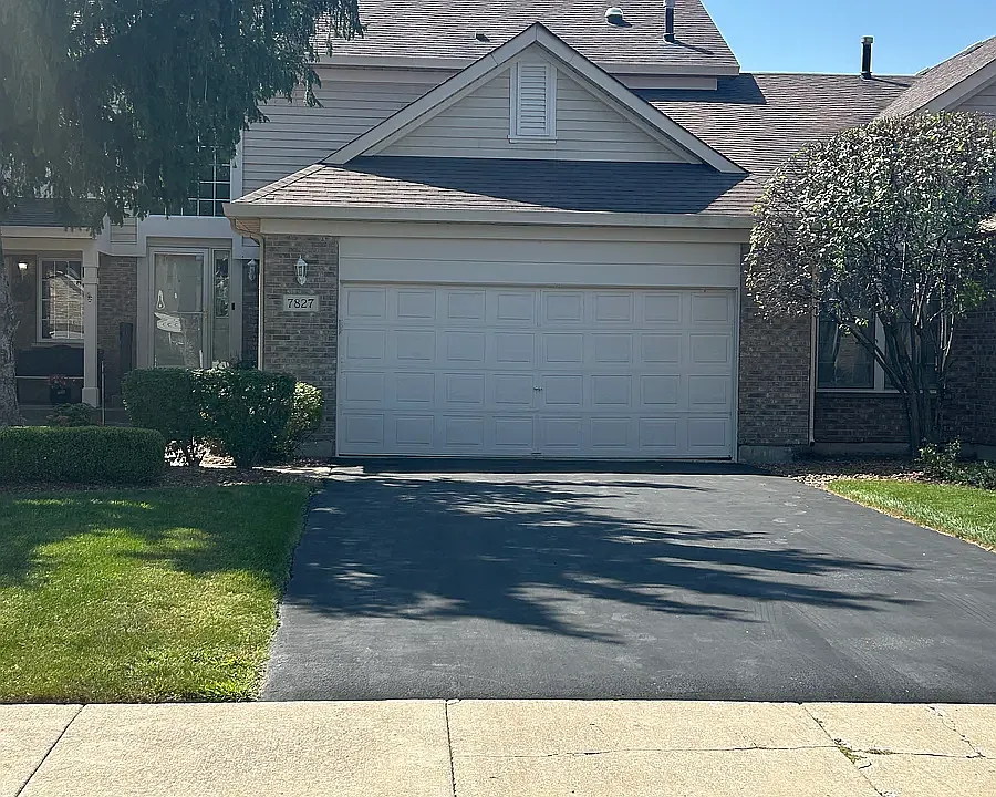 7827 Belle Rive Ct